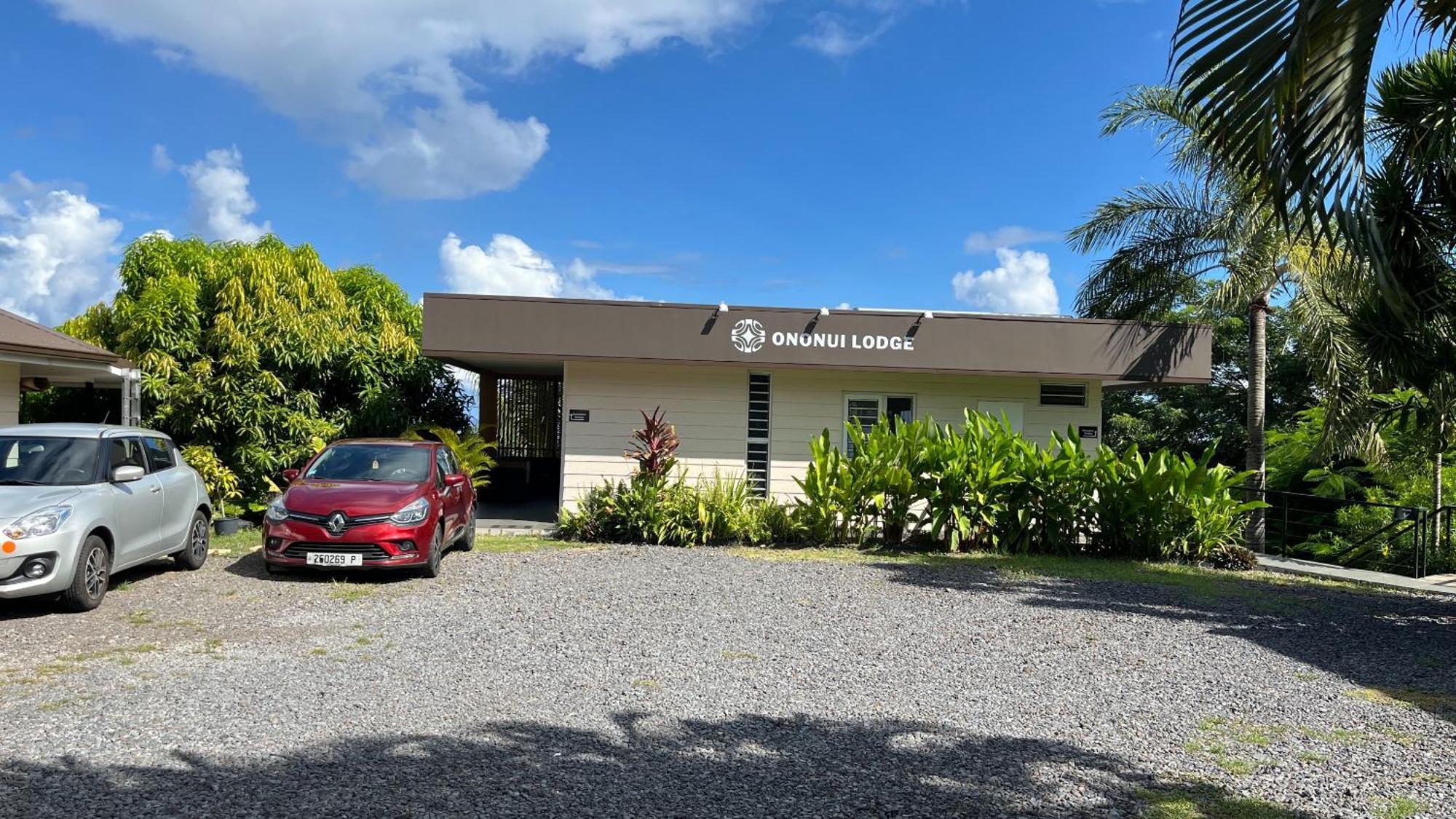 Ononui Airport Studio Fa'a'ā Extérieur photo